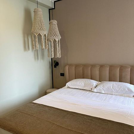 Mandarin Apulia 10 B&B Барі Екстер'єр фото